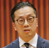 辻内　裕也議員