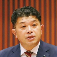 芳野　正英 議員