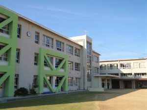 星田小学校