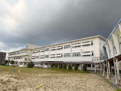 一中跡地廃校舎